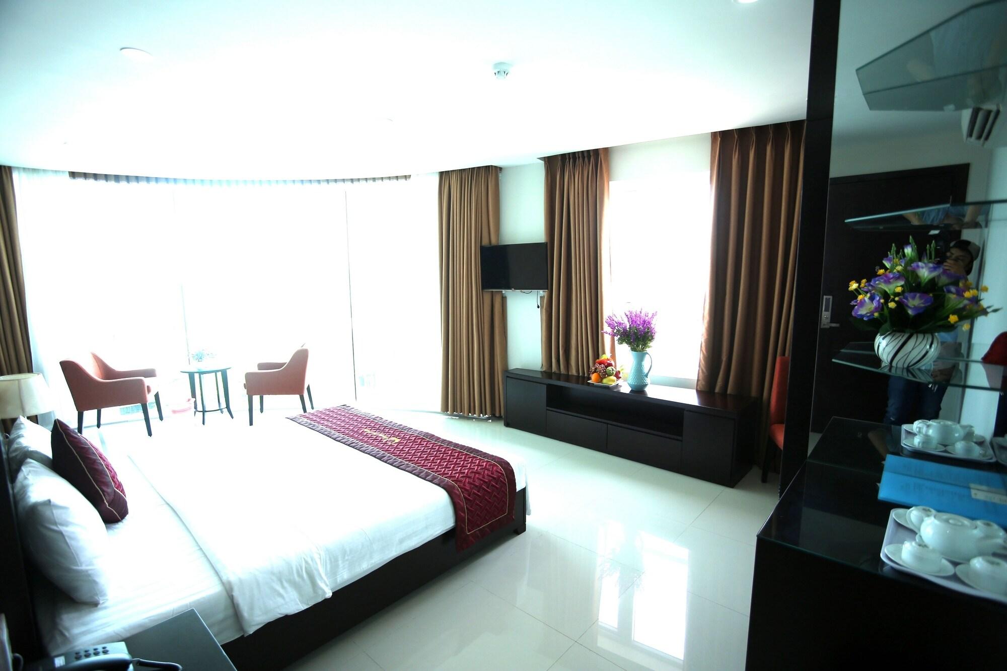 Huong Son Hotel Дананг Экстерьер фото